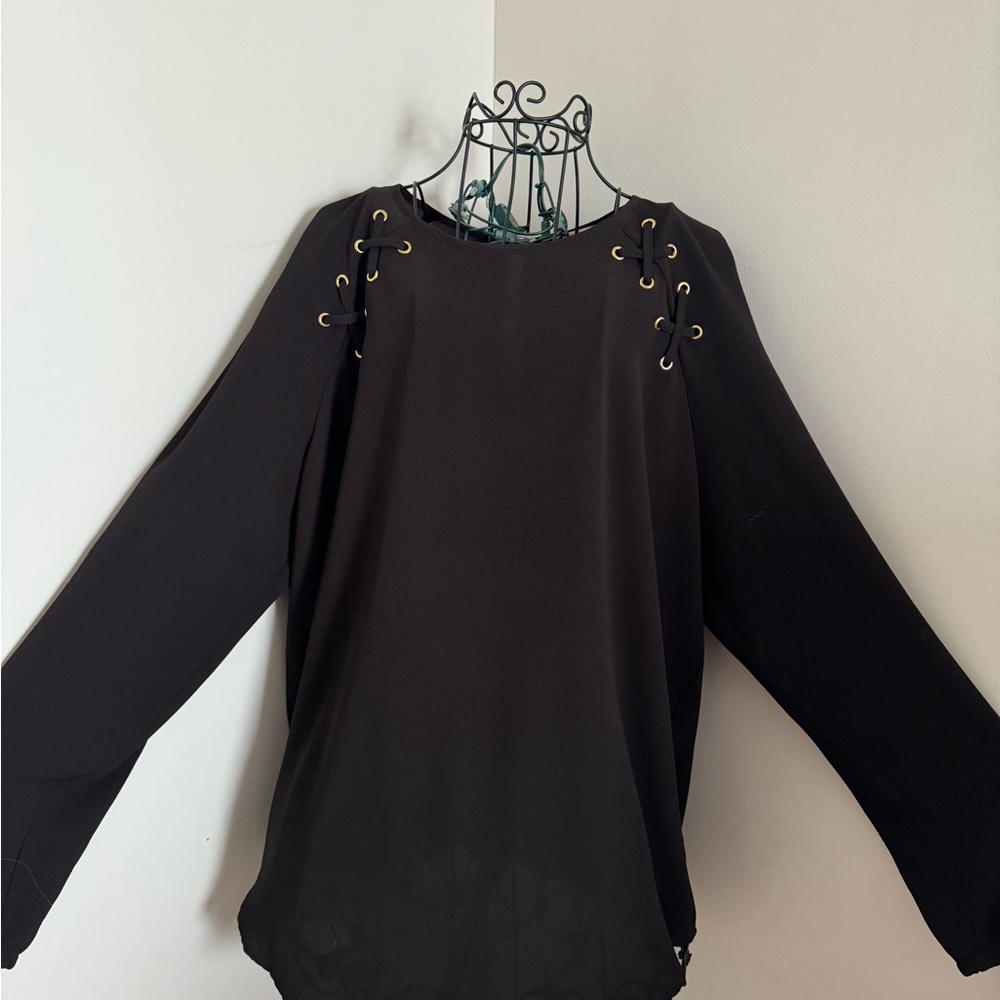 Michael Kors long sleeved loose casual top. size XL